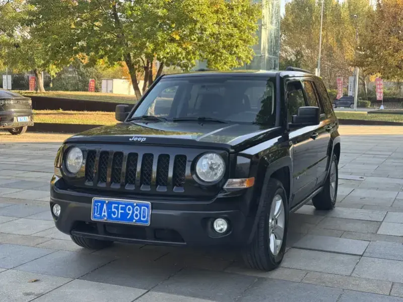 2012 Jeep Liberty (Patriot) с пробегом 120 000 км