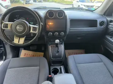 2012 Jeep Liberty (Patriot) с пробегом 120 000 км