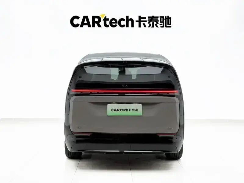 2024 Li Auto (Lixiang) Mega с пробегом 14 000 км