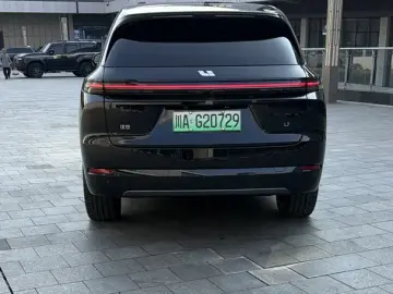 2024 Li Auto (Lixiang) L7 с пробегом 29 400 км