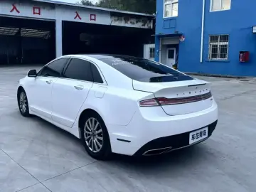 2017 Lincoln MKZ с пробегом 90 000 км