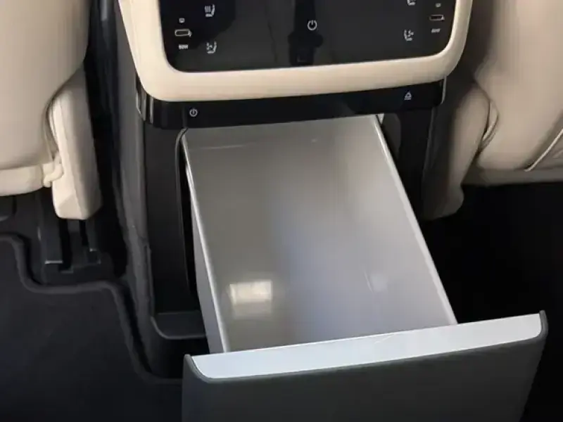 2024 Li Auto (Lixiang) L7 с пробегом 29 400 км