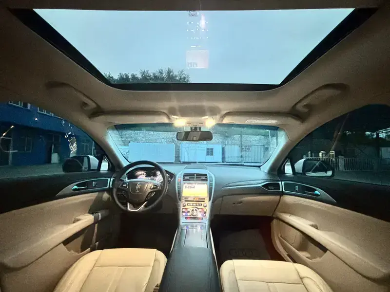 2017 Lincoln MKZ с пробегом 90 000 км