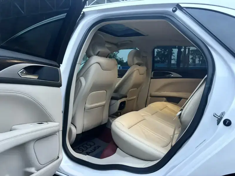 2017 Lincoln MKZ с пробегом 90 000 км