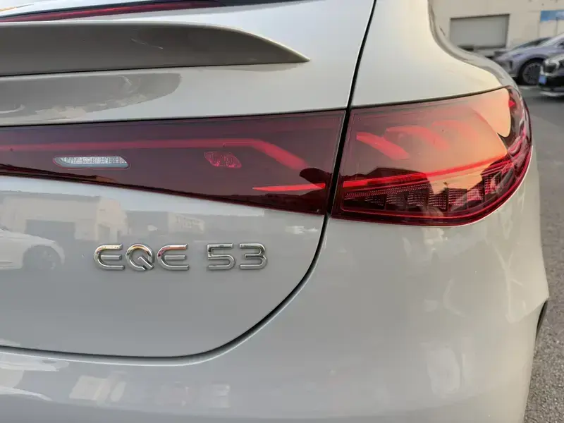2023 Mercedes-Benz EQE AMG с пробегом 20 000 км