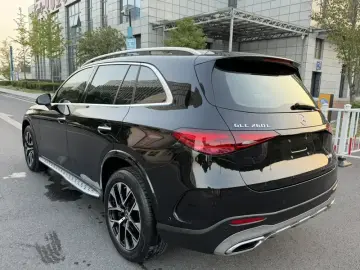 2024 Mercedes-Benz GLC с пробегом 61 000 км