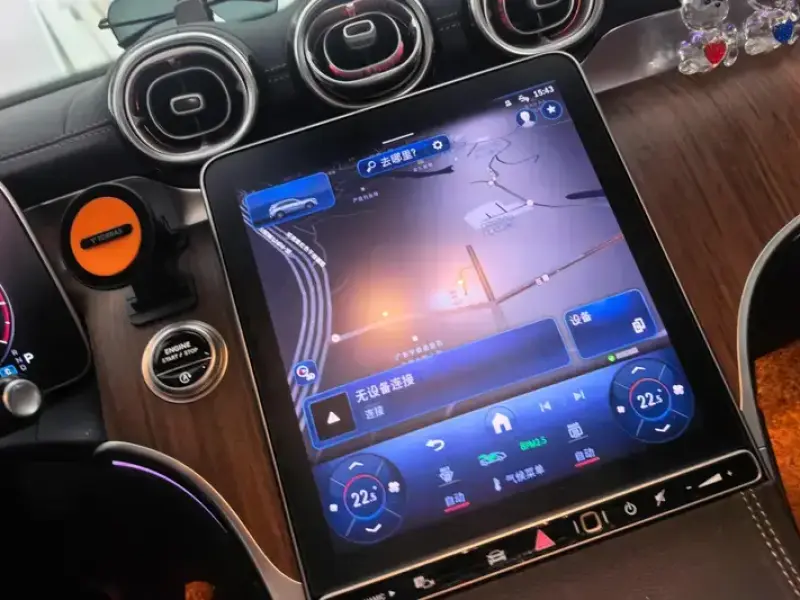 2024 Mercedes-Benz GLC с пробегом 23 000 км