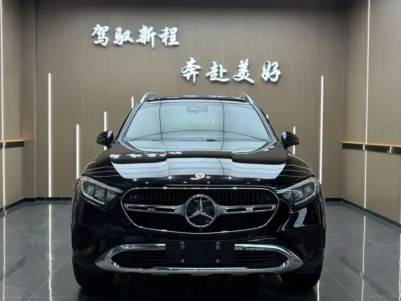 2026 Mercedes-Benz GLC с пробегом 7 400 км