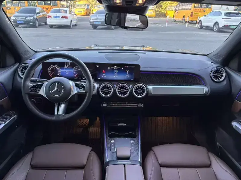 2024 Mercedes-Benz GLB с пробегом 20 000 км