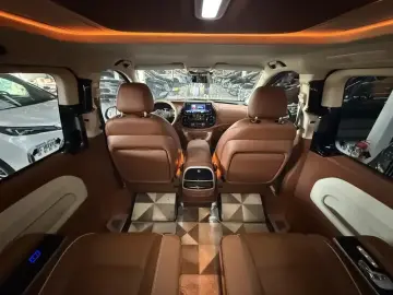 2021 Mercedes-Benz Vito с пробегом 105 000 км