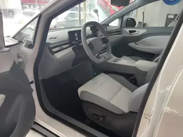 2026 MG 4 EV с пробегом 42 000 км