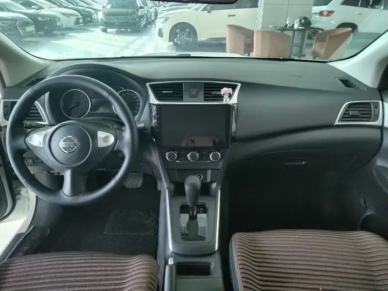 2024 Nissan Sylphy с пробегом 17 000 км