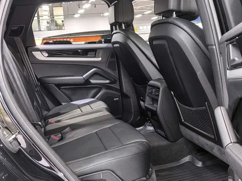 2024 Porsche Cayenne с пробегом 59 000 км
