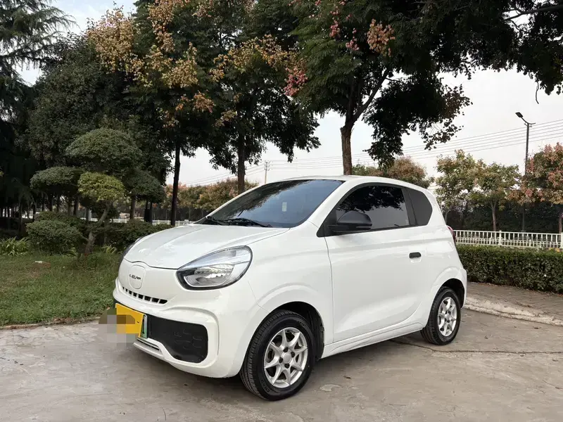 2022 Roewe Clever с пробегом 9 300 км