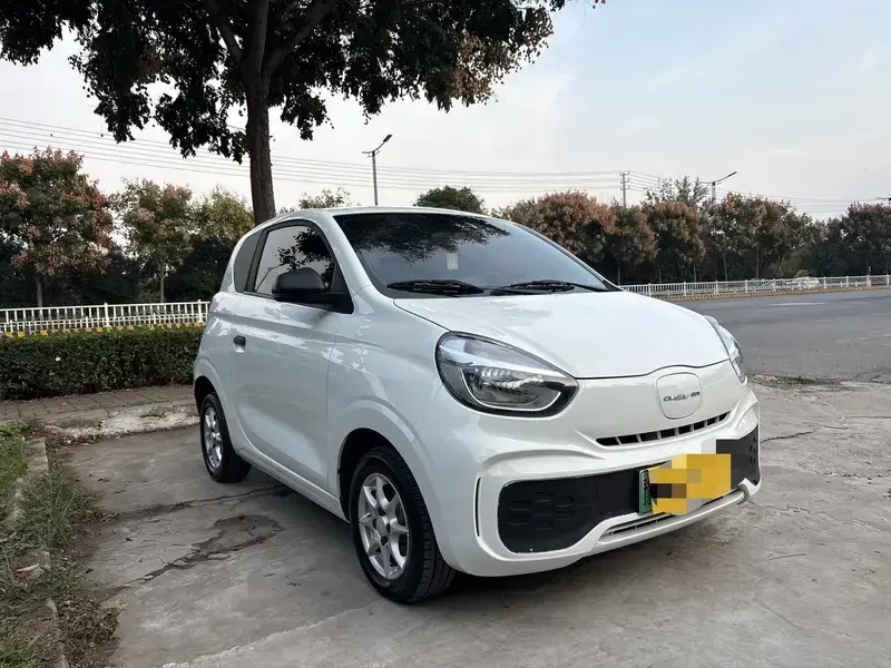 2022 Roewe Clever с пробегом 9 300 км