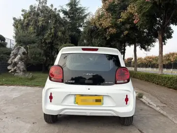 2022 Roewe Clever с пробегом 9 300 км