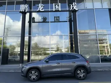 2023 Mercedes-Benz EQA с пробегом 42 000 км