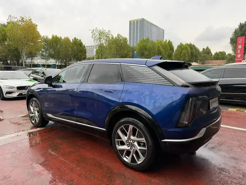 2024 Cadillac IQ Ao Ge с пробегом 10 000 км