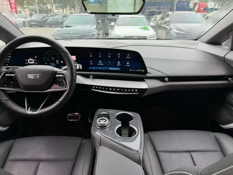 2024 Cadillac IQ Ao Ge с пробегом 10 000 км