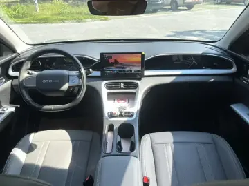 2026 Geely Starry Wish с пробегом 25 700 км