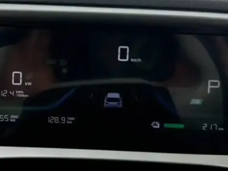 2026 Geely Starry Wish с пробегом 25 700 км