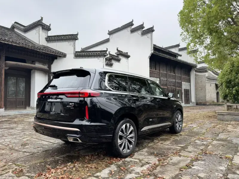 2023 Exeed Landmark C-DM с пробегом 15 000 км