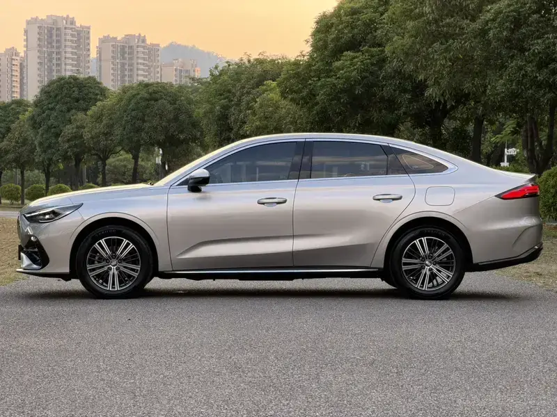2026 Geely Galaxy Stellar 6 с пробегом 13 000 км