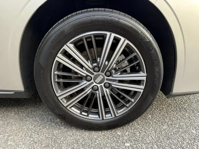 2026 Geely Galaxy Stellar 6 с пробегом 13 000 км
