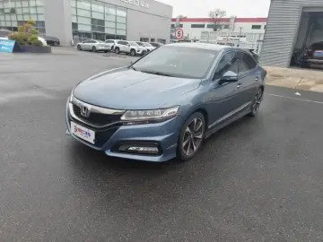2015 Honda Spirior с пробегом 119 000 км