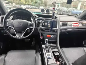 2015 Honda Spirior с пробегом 119 000 км