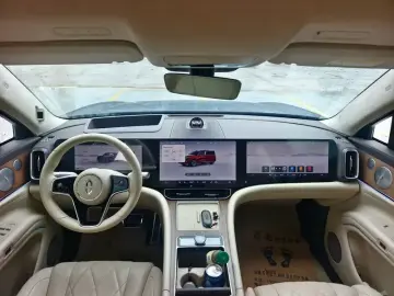 2024 Aito AITO M9 с пробегом 49 000 км