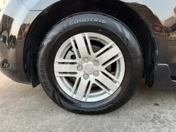 2013 Mazda 8 с пробегом 120 000 км