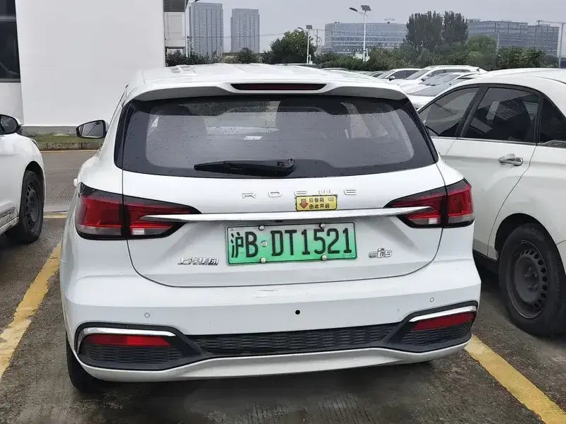 2019 Roewe Ei5 с пробегом 267 000 км