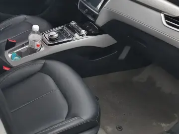 2019 Roewe Ei5 с пробегом 267 000 км