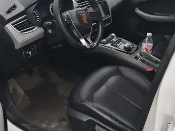 2019 Roewe Ei5 с пробегом 267 000 км