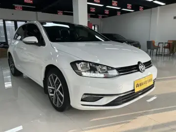 2018 Volkswagen Golf Electric с пробегом 63 000 км