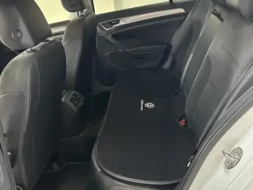 2018 Volkswagen Golf Electric с пробегом 63 000 км