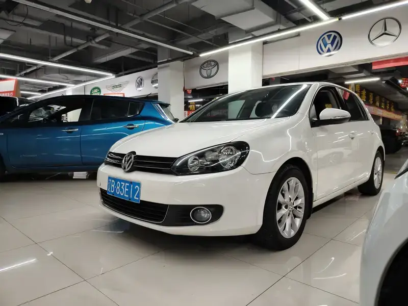 2012 Volkswagen Golf Electric с пробегом 40 000 км