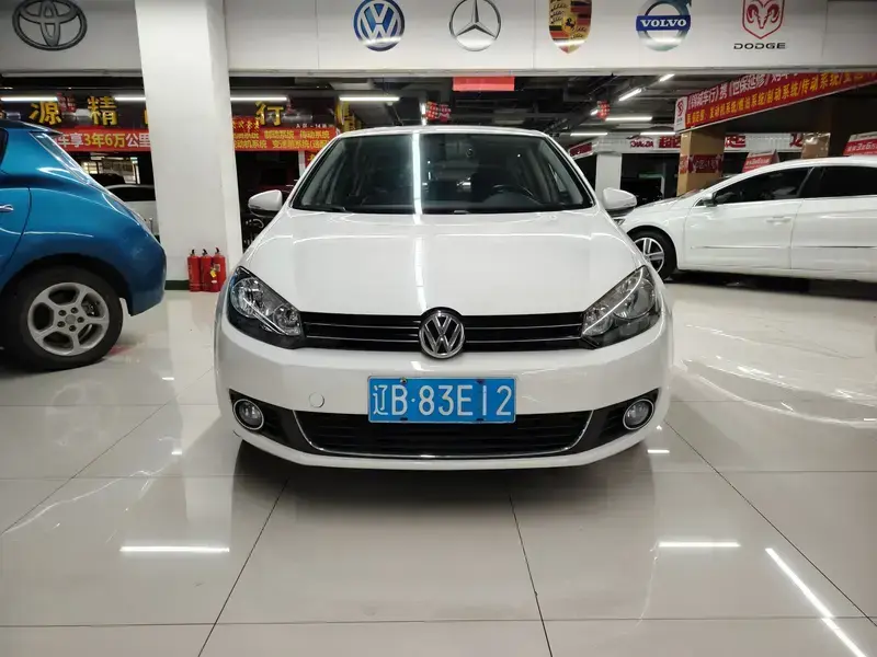 2012 Volkswagen Golf Electric с пробегом 40 000 км