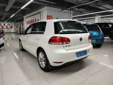 2012 Volkswagen Golf Electric с пробегом 40 000 км