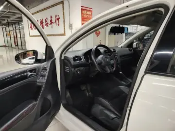 2012 Volkswagen Golf Electric с пробегом 40 000 км