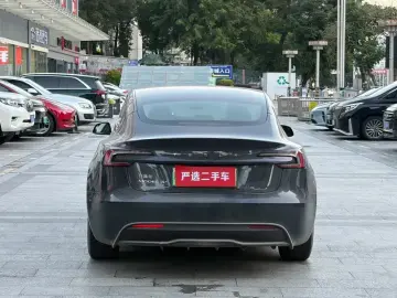 2023 Tesla Model 3 с пробегом 36 000 км