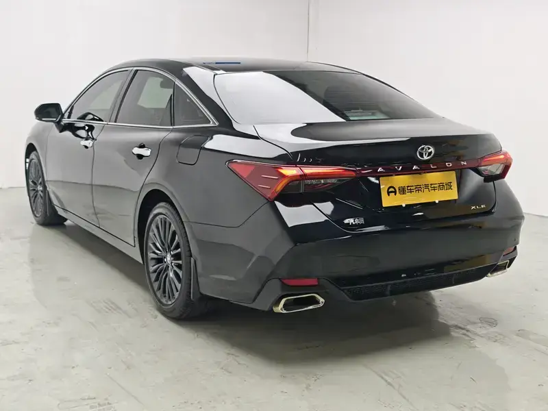 2019 Toyota Avalon с пробегом 86 800 км