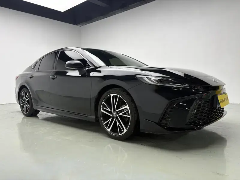 2024 Toyota Camry с пробегом 29 300 км