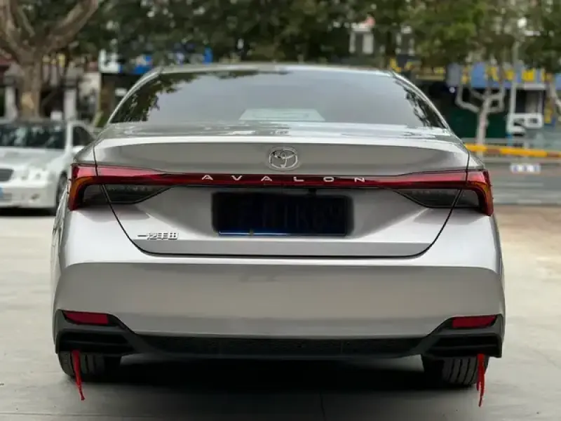 2024 Toyota Avalon с пробегом 17 000 км