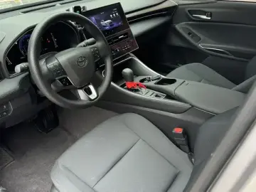 2024 Toyota Avalon с пробегом 17 000 км