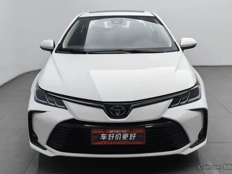 2023 Toyota Corolla с пробегом 12 100 км