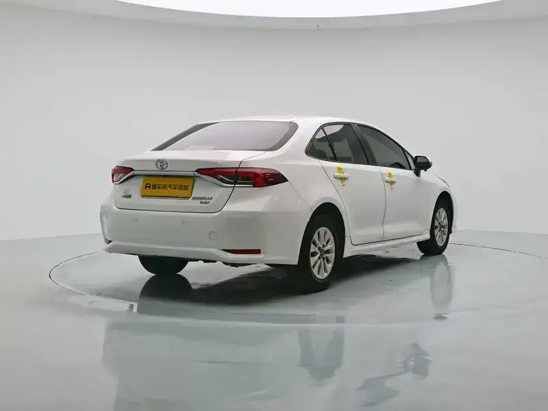 2021 Toyota Corolla с пробегом 46 000 км