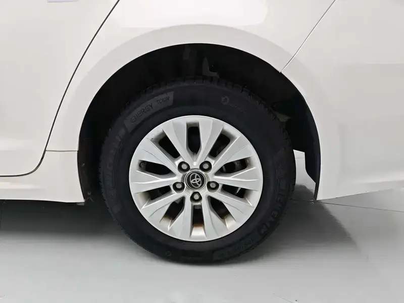 2021 Toyota Corolla с пробегом 46 000 км
