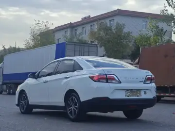 2020 Venucia D60 с пробегом 110 000 км